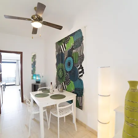Extraordinary 3 Bedrooms Naraku Spacious Sun Terrace Outdoor Pool, Hot Tub And Bbq Playa Blanca (Lanzarote)